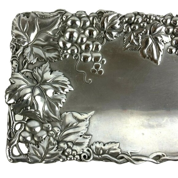 Arthur Court 1996 Grape Motif Aluminum Serving Tray Rectangle Vintage Decor - Picture 4 of 6